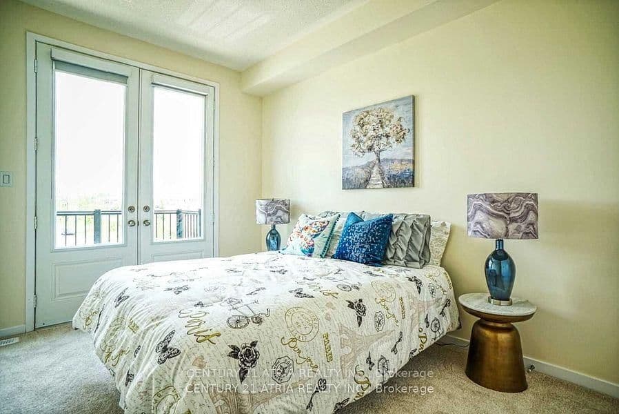 Att/Row/Townhouse at 368 Elyse Court, Aurora, ON - Photo 8 - RE/MAX Garden City Realty