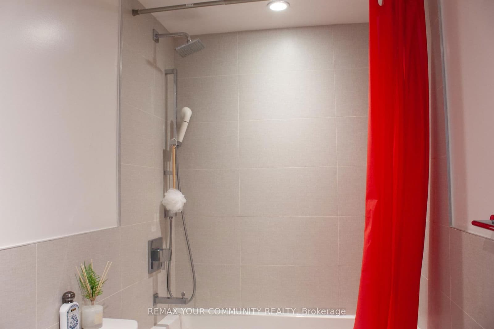 Condo Apartment at 2108- 1 Grandview Avenue, Markham, ON - Photo 16 - RE/MAX Garden City Realty