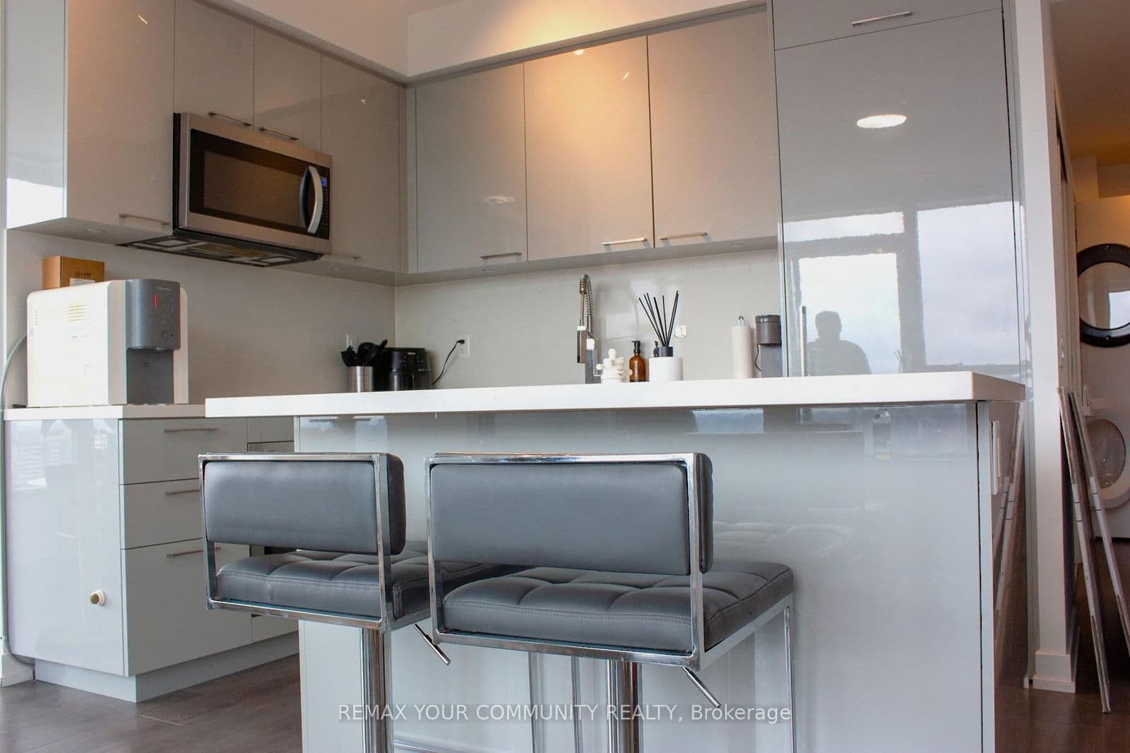 Condo Apartment at 2108- 1 Grandview Avenue, Markham, ON - Photo 4 - RE/MAX Garden City Realty