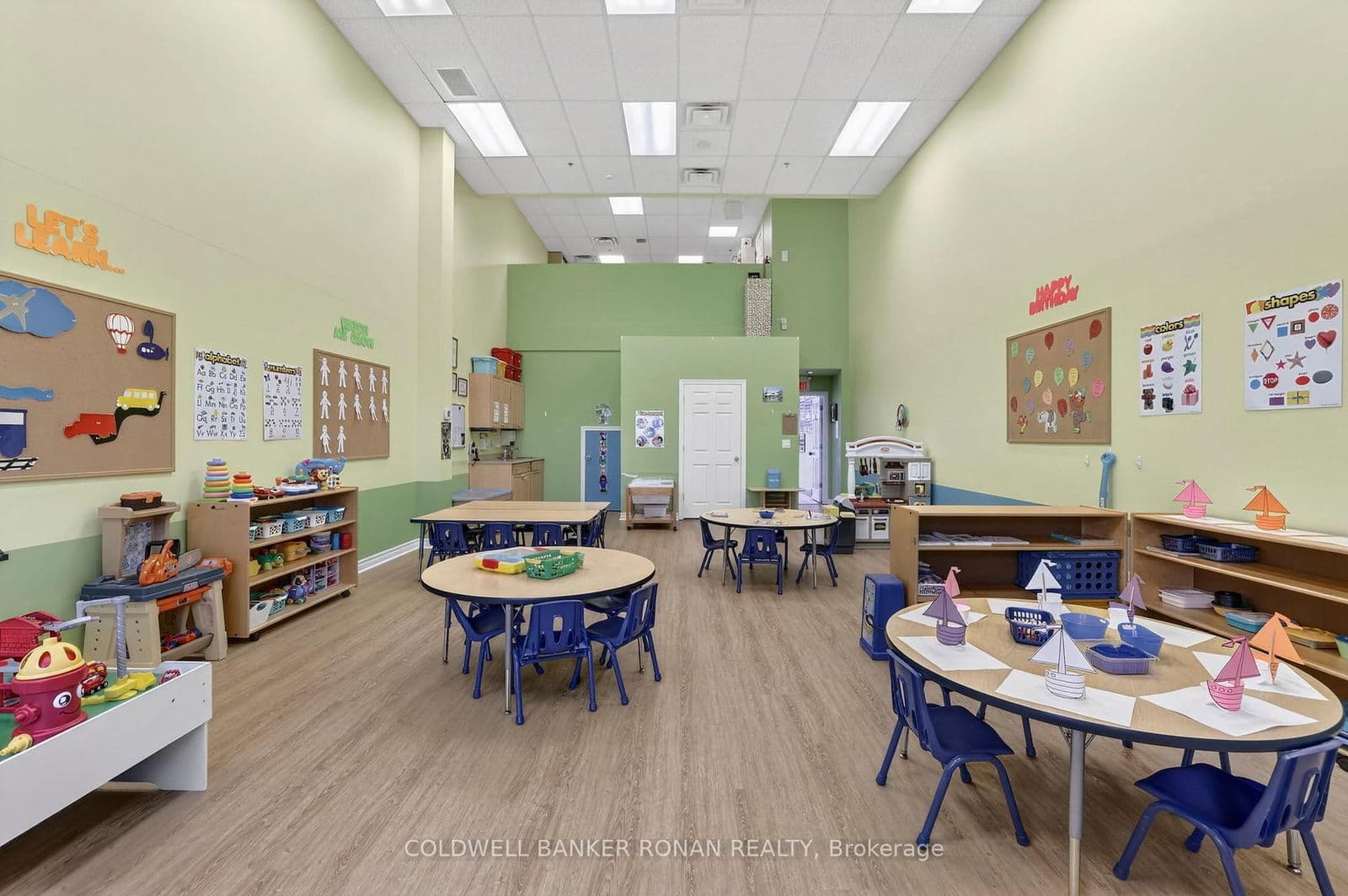 Commercial Retail at 16- 16945 Leslie Street, Newmarket, ON - Photo 13 - RE/MAX Garden City Realty