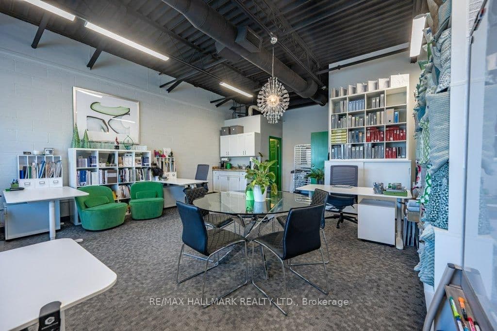 Industrial at 16- 125 Don Hillock Drive, Aurora, ON - Photo 11 - RE/MAX Garden City Realty