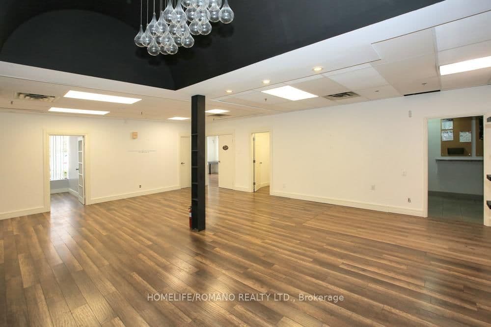 Office at A- 155 Caster Avenue, Vaughan, ON - Photo 12 - RE/MAX Garden City Realty