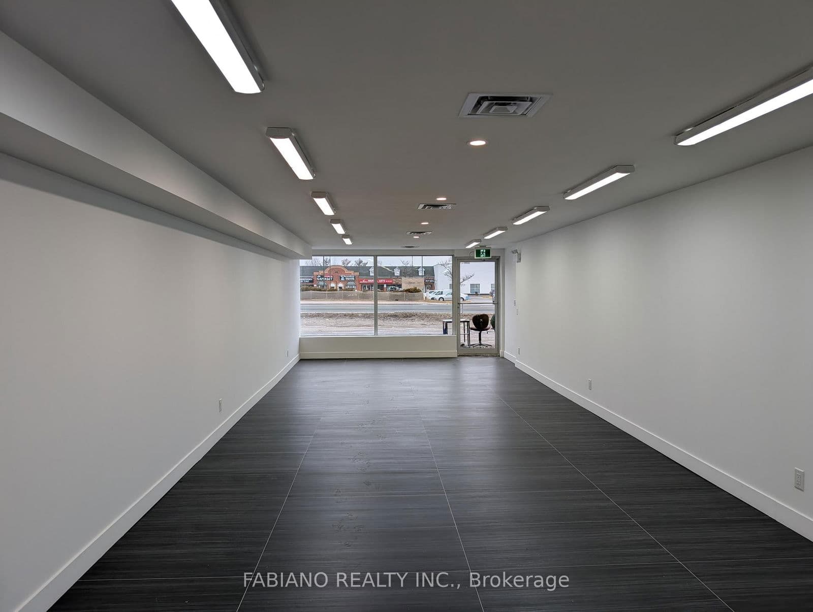 Store W Apt/Office at 2- 13130 Yonge Street, Richmond Hill, ON - Photo 1 - RE/MAX Garden City Realty