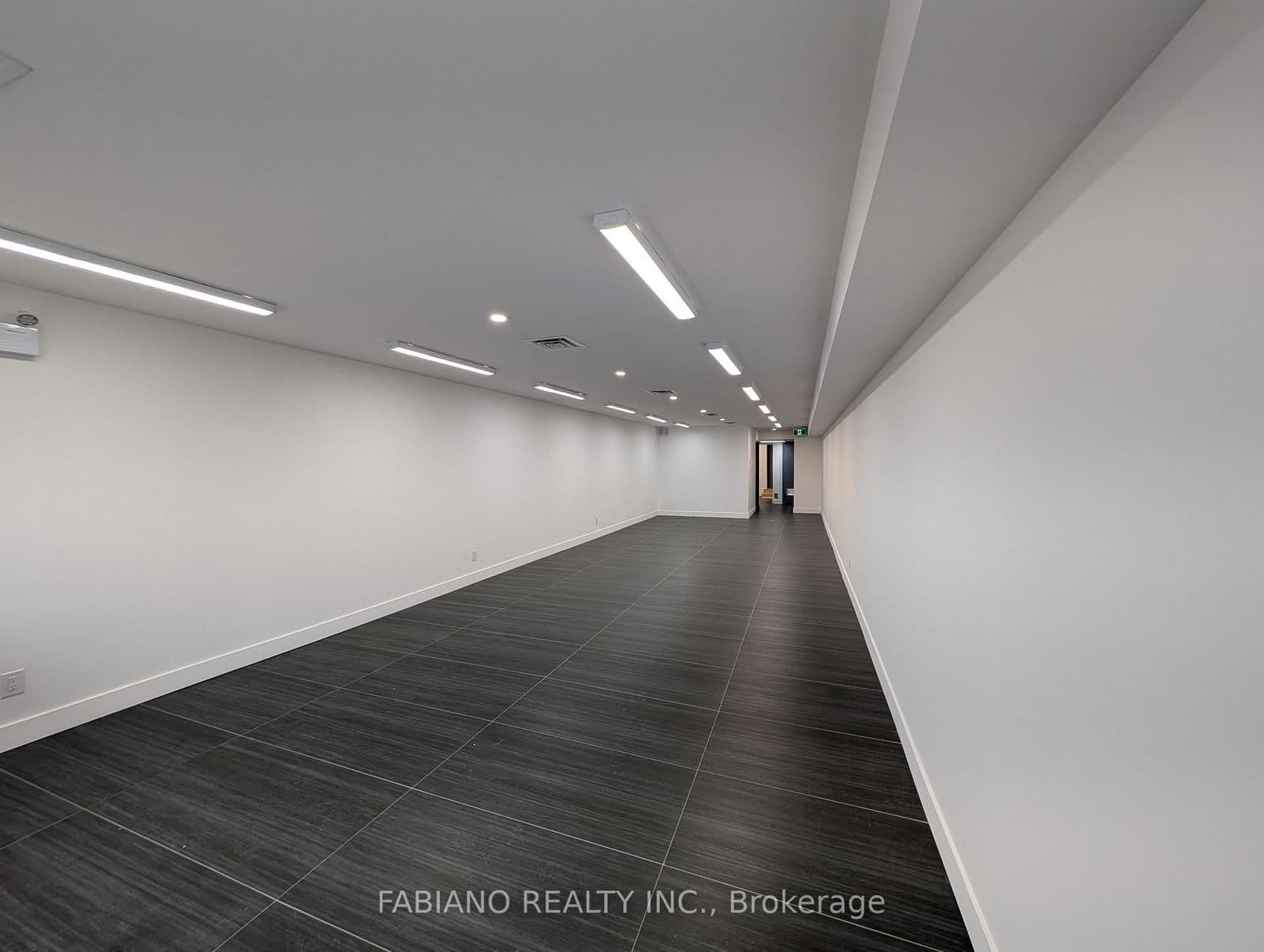 Store W Apt/Office at 2- 13130 Yonge Street, Richmond Hill, ON - Photo 5 - RE/MAX Garden City Realty