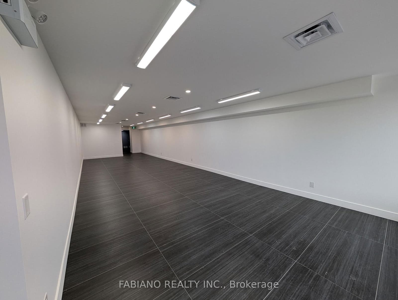 Store W Apt/Office at 2- 13130 Yonge Street, Richmond Hill, ON - Photo 6 - RE/MAX Garden City Realty