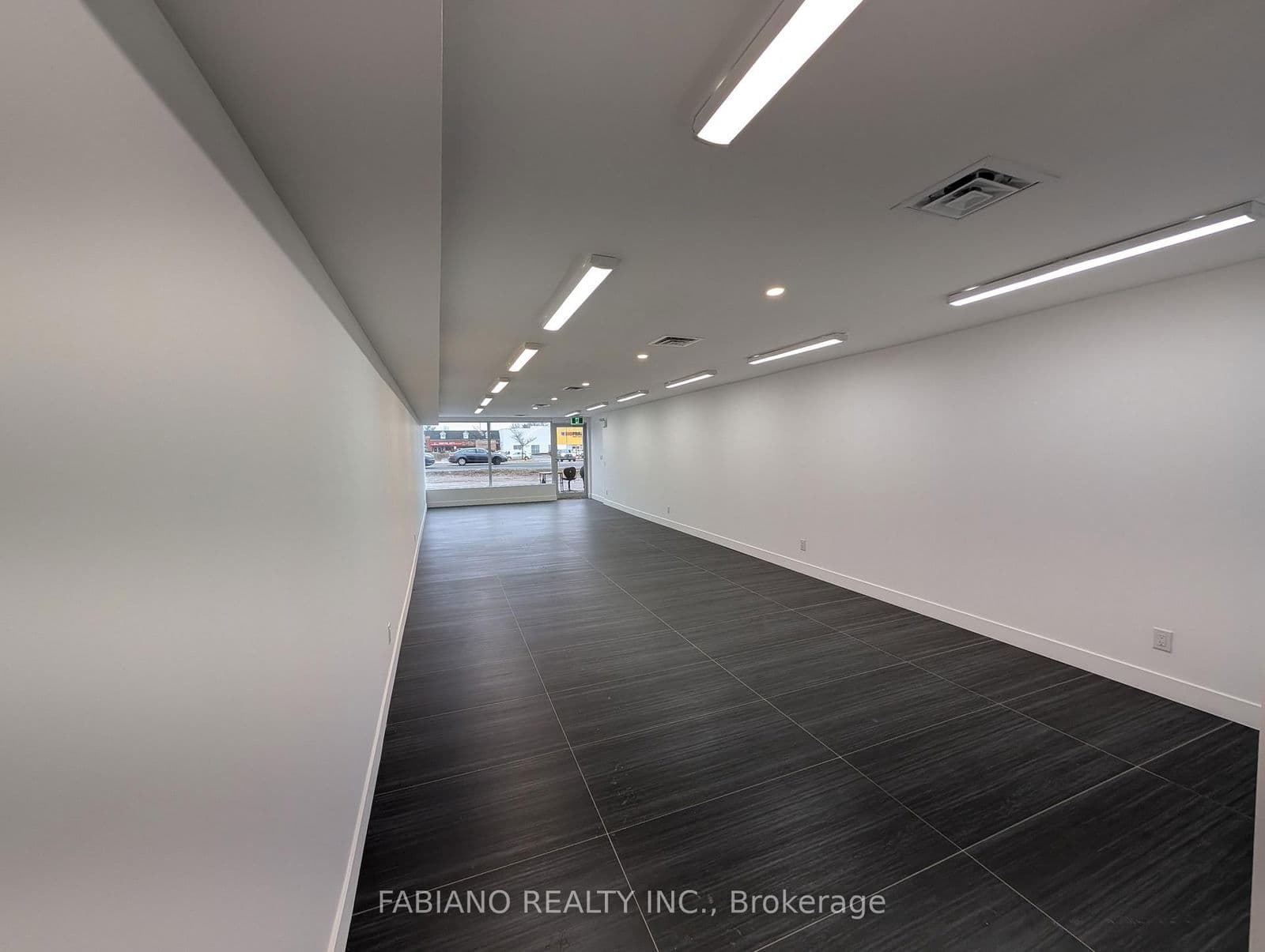 Store W Apt/Office at 2- 13130 Yonge Street, Richmond Hill, ON - Photo 8 - RE/MAX Garden City Realty