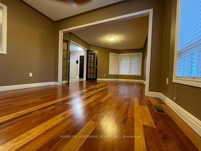 Detached at 26 Beechbrooke Way, Aurora, ON - Photo 9 - RE/MAX Garden City Realty