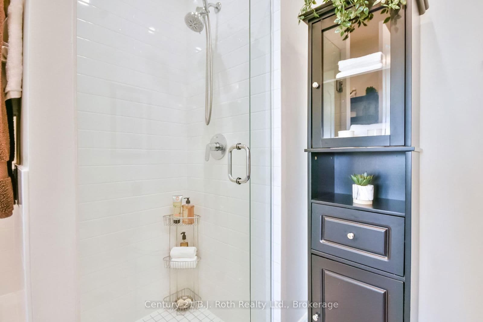 Condo Apartment at LS04- 90 Orchard Point Road, Orillia, ON - Photo 17 - RE/MAX Garden City Realty