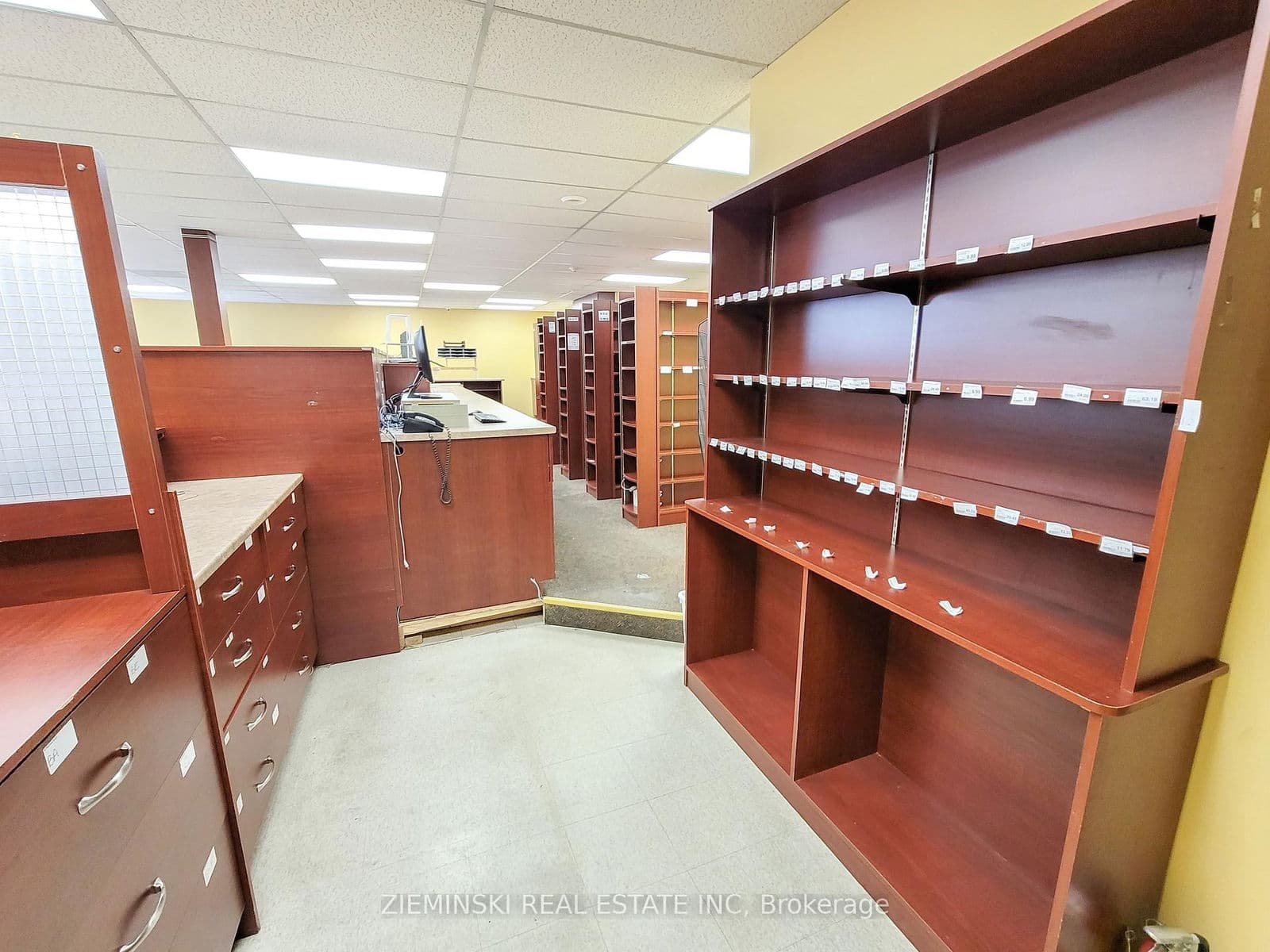 Store W Apt/Office at 190 Main Street, Iroquois Falls, ON - Photo 11 - RE/MAX Garden City Realty