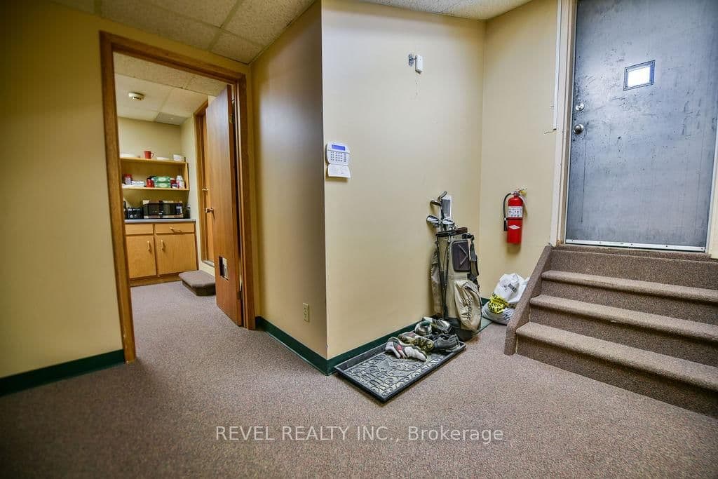 Office at 255 Algonquin Boulevard, Timmins, ON - Photo 17 - RE/MAX Garden City Realty