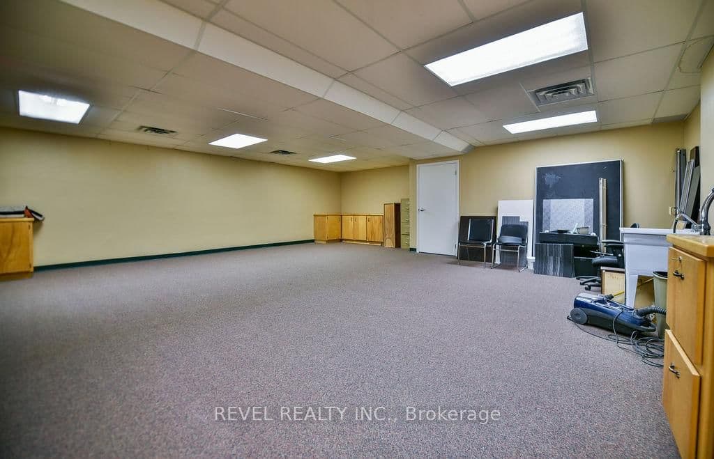 Office at 255 Algonquin Boulevard, Timmins, ON - Photo 22 - RE/MAX Garden City Realty