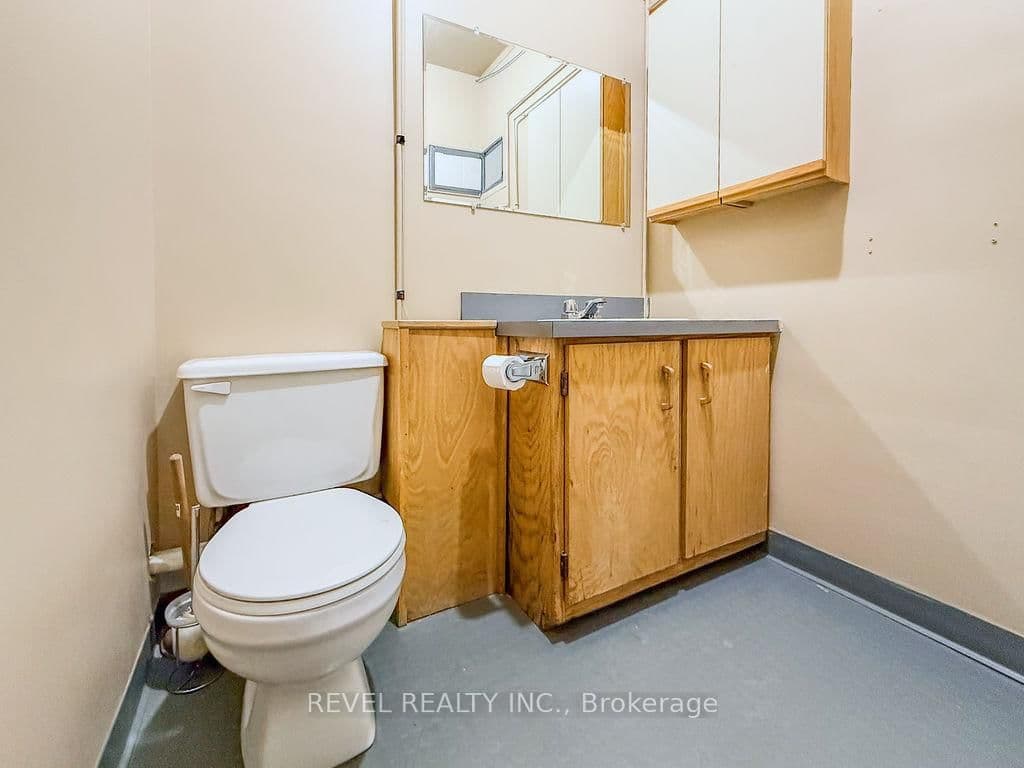 Office at 255 Algonquin Boulevard, Timmins, ON - Photo 24 - RE/MAX Garden City Realty