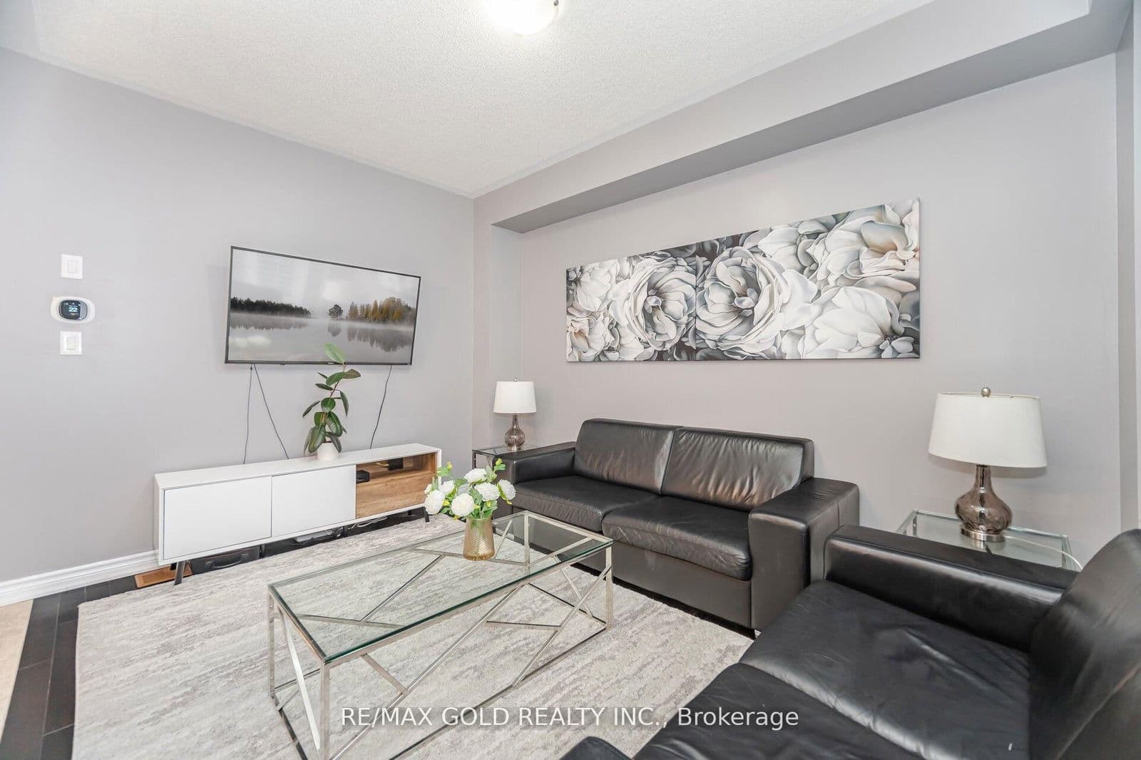 Semi-Detached at 32 Daden Oaks Drive, Brampton, ON - Photo 13 - RE/MAX Garden City Realty