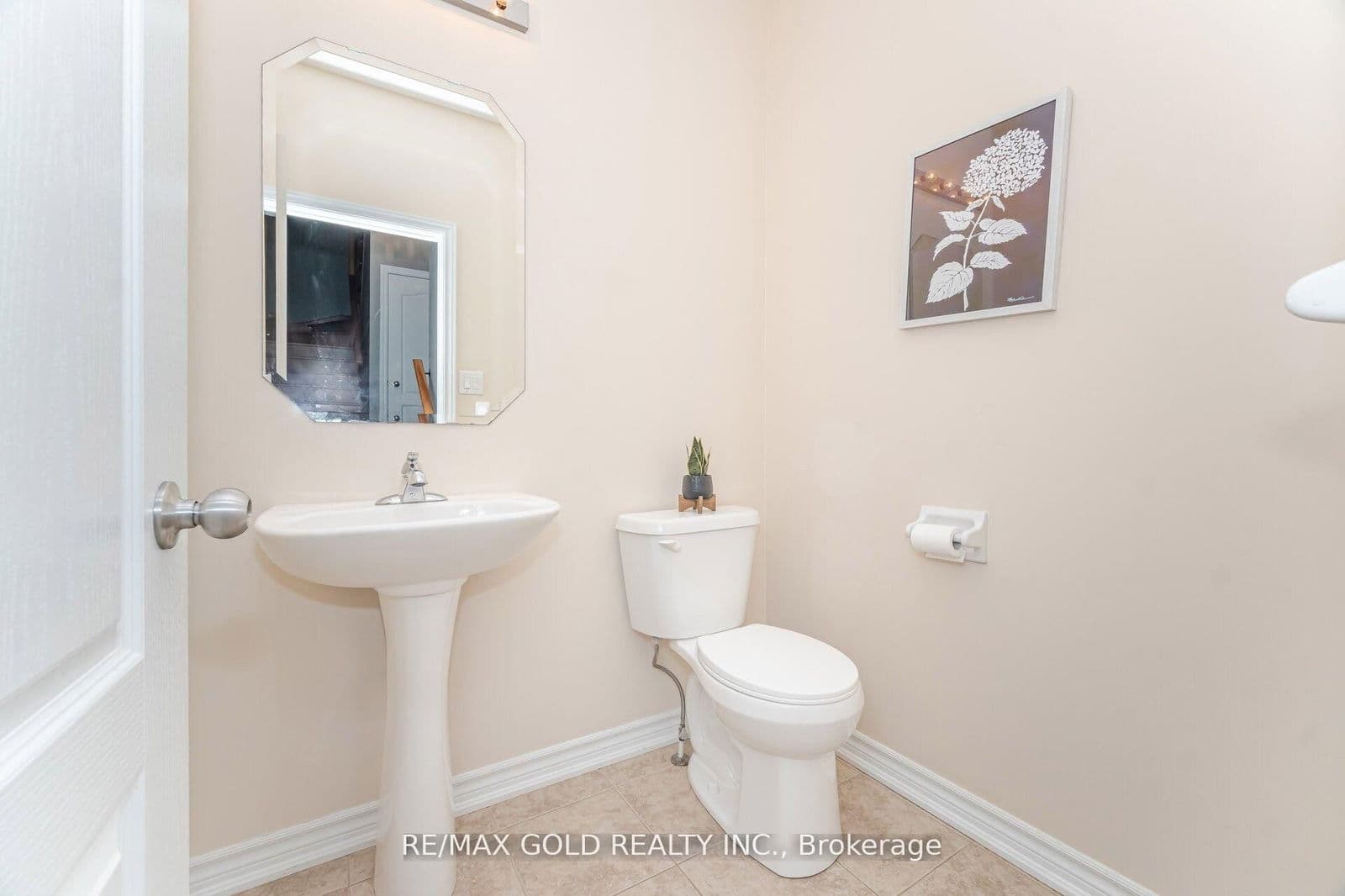 Semi-Detached at 32 Daden Oaks Drive, Brampton, ON - Photo 14 - RE/MAX Garden City Realty