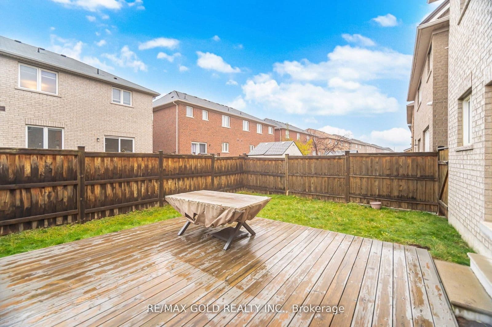 Semi-Detached at 32 Daden Oaks Drive, Brampton, ON - Photo 23 - RE/MAX Garden City Realty