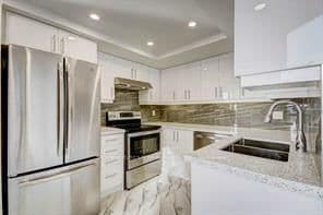 Condo Apartment at 1600- 55 Kingsbridge  Garden Circle, Mississauga, ON - Photo 7 - RE/MAX Garden City Realty