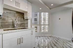 Condo Apartment at 1600- 55 Kingsbridge  Garden Circle, Mississauga, ON - Photo 9 - RE/MAX Garden City Realty