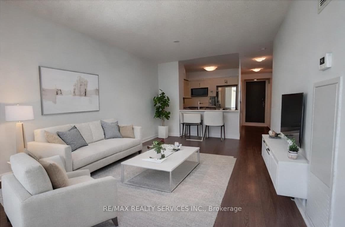 Condo Apartment at 811- 205 Sherway Gardens Road, Toronto, ON - Photo 9 - RE/MAX Garden City Realty