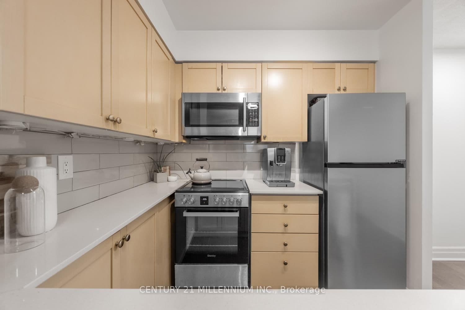 Condo Apartment at 504- 2121 Lake Shore Boulevard, Toronto, ON - Photo 11 - RE/MAX Garden City Realty