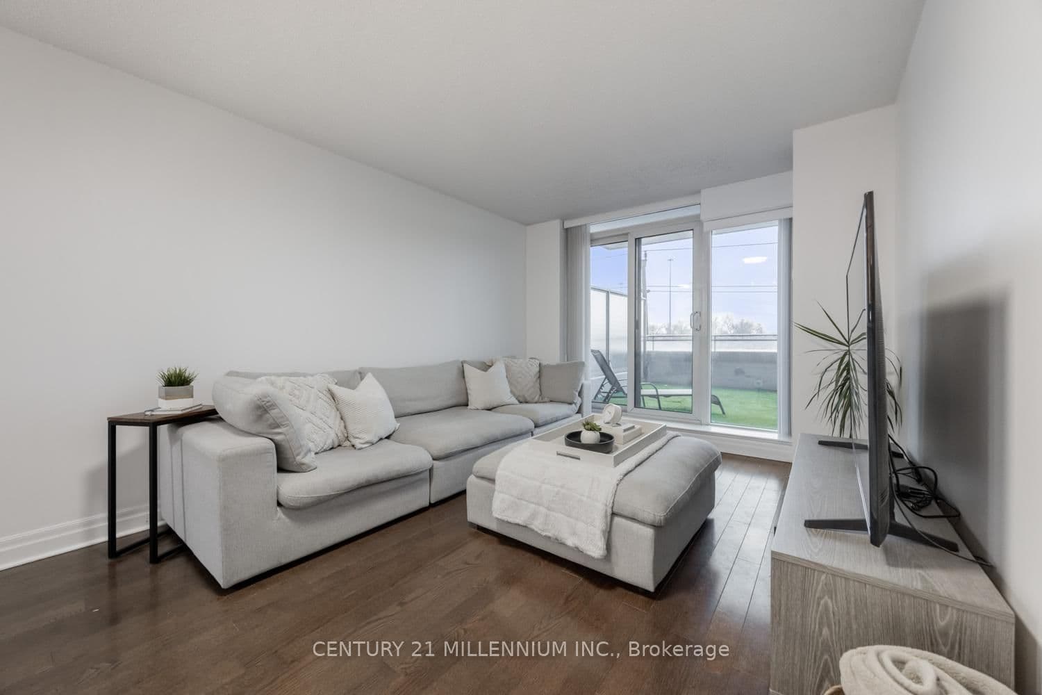 Condo Apartment at 504- 2121 Lake Shore Boulevard, Toronto, ON - Photo 13 - RE/MAX Garden City Realty