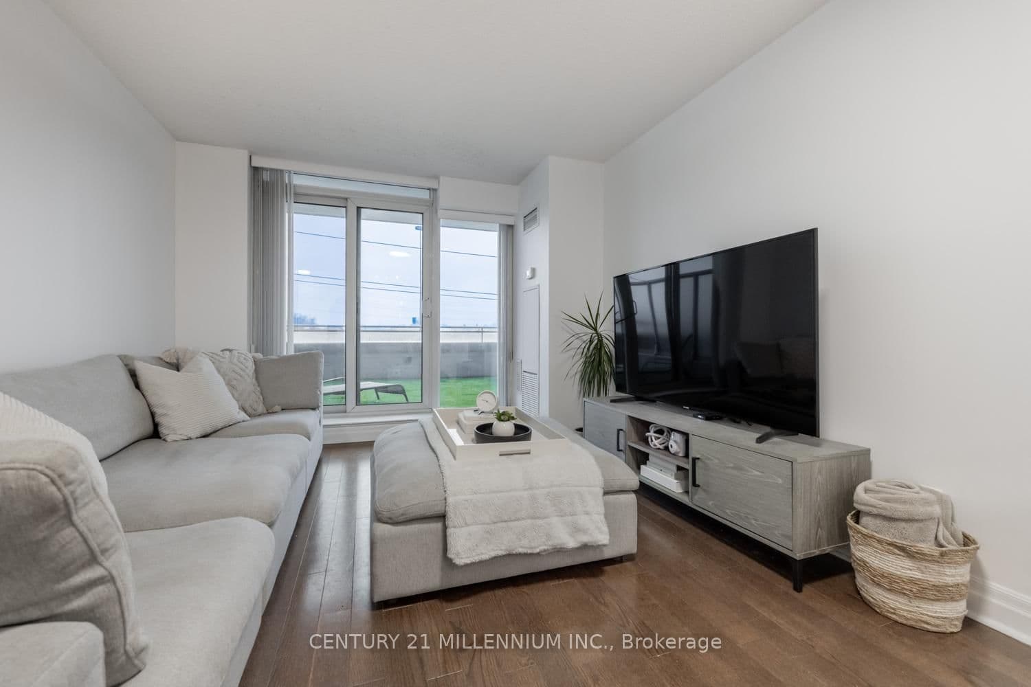 Condo Apartment at 504- 2121 Lake Shore Boulevard, Toronto, ON - Photo 14 - RE/MAX Garden City Realty