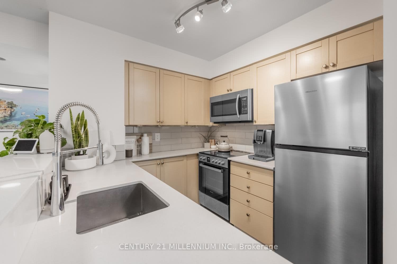 Condo Apartment at 504- 2121 Lake Shore Boulevard, Toronto, ON - Photo 9 - RE/MAX Garden City Realty