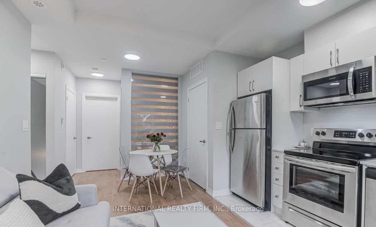 Condo Townhouse at 213- 402 The East Mall, Toronto, ON - Photo 14 - RE/MAX Garden City Realty