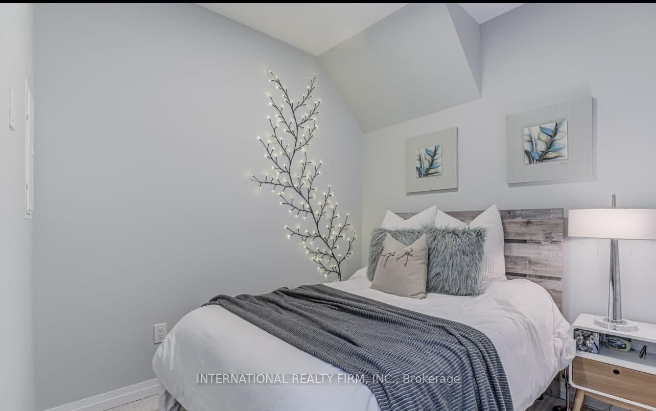 Condo Townhouse at 213- 402 The East Mall, Toronto, ON - Photo 18 - RE/MAX Garden City Realty