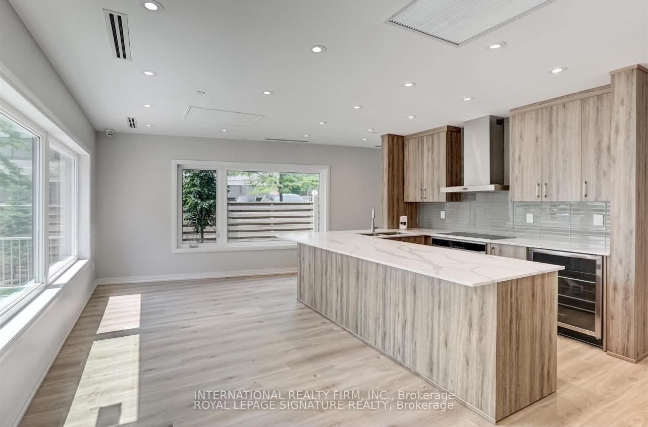 Condo Townhouse at 213- 402 The East Mall, Toronto, ON - Photo 24 - RE/MAX Garden City Realty