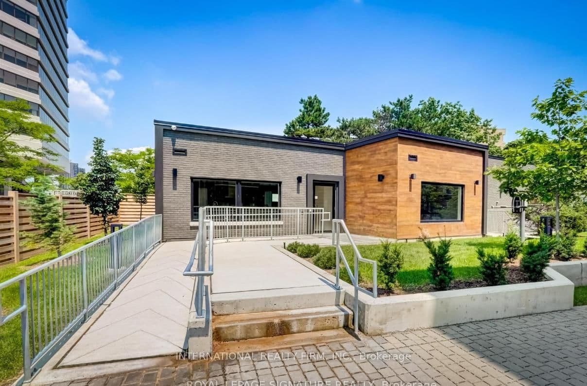 Condo Townhouse at 213- 402 The East Mall, Toronto, ON - Photo 28 - RE/MAX Garden City Realty