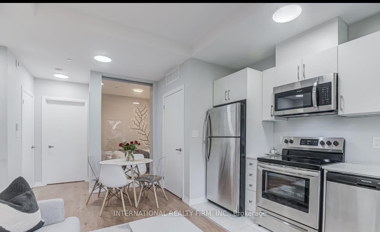 Condo Townhouse at 213- 402 The East Mall, Toronto, ON - Photo 9 - RE/MAX Garden City Realty