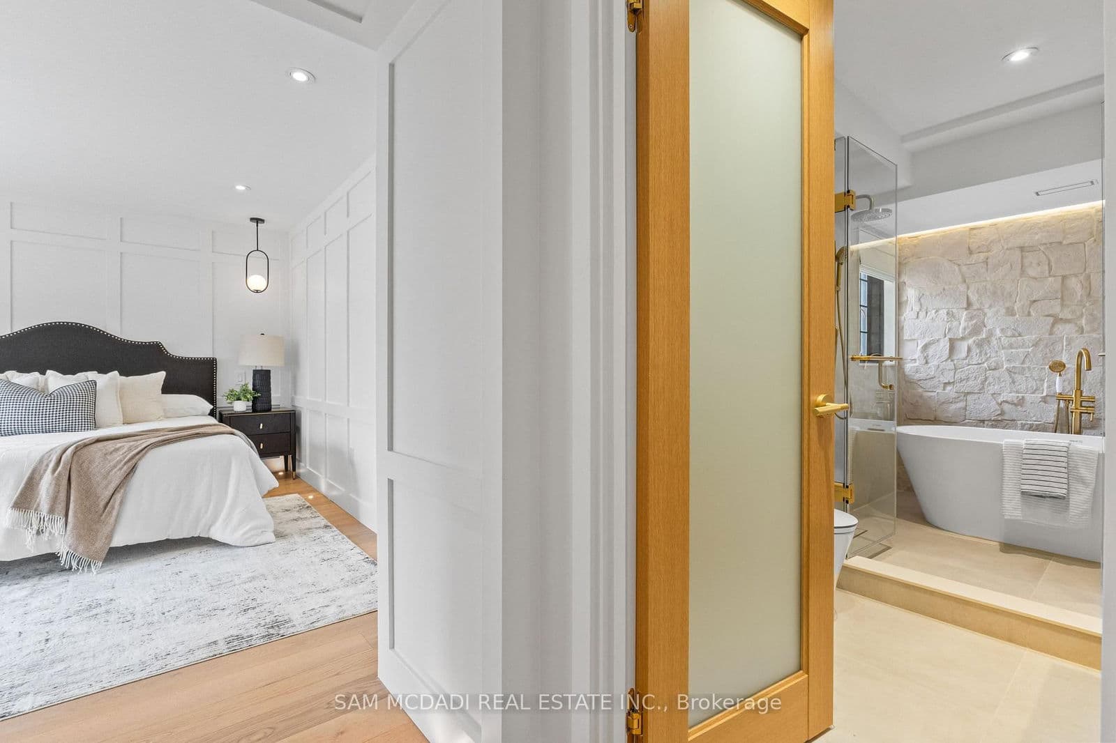 Detached at 977 Unsworth Avenue, Burlington, ON - Photo 21 - RE/MAX Garden City Realty