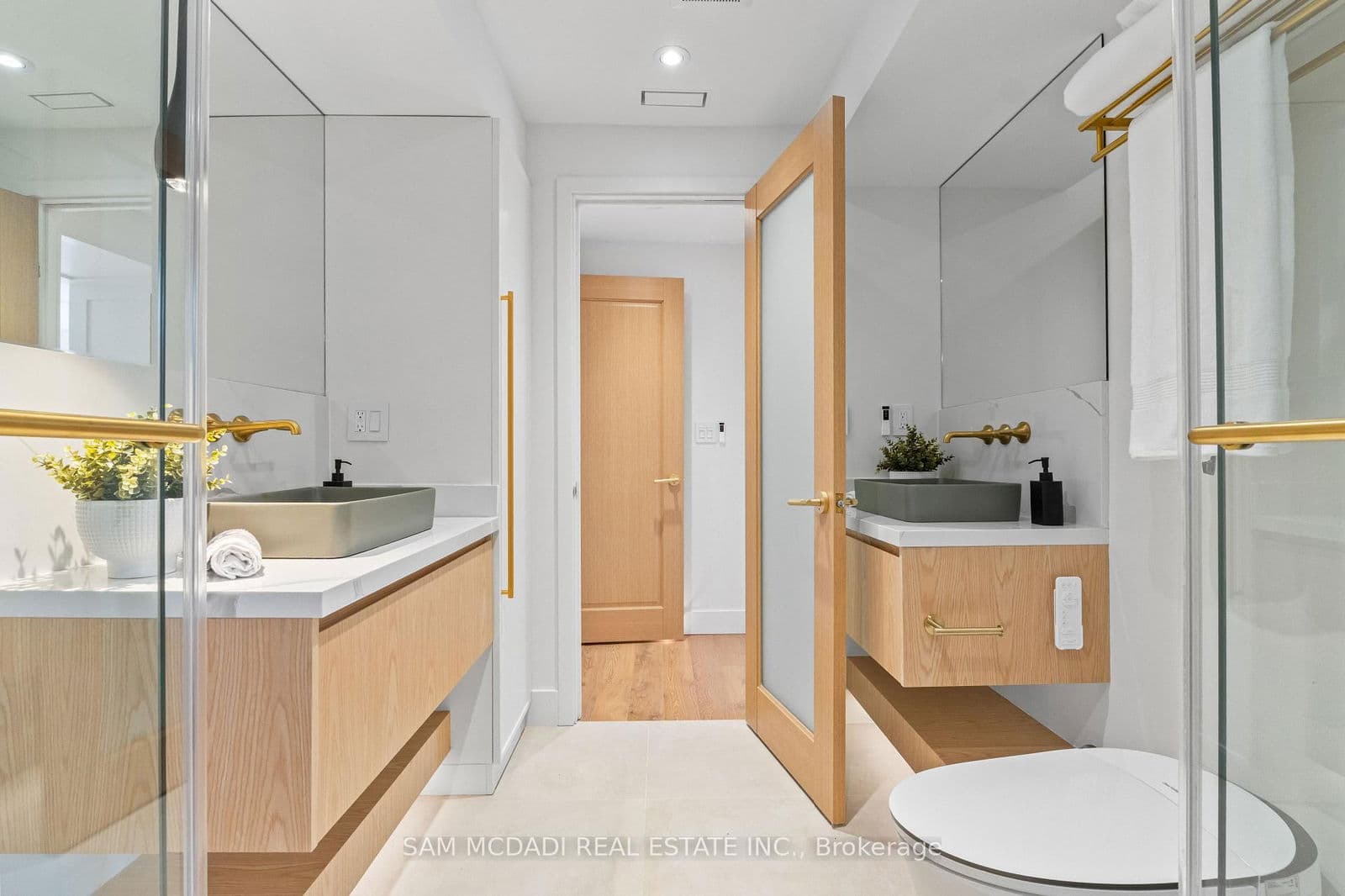 Detached at 977 Unsworth Avenue, Burlington, ON - Photo 22 - RE/MAX Garden City Realty