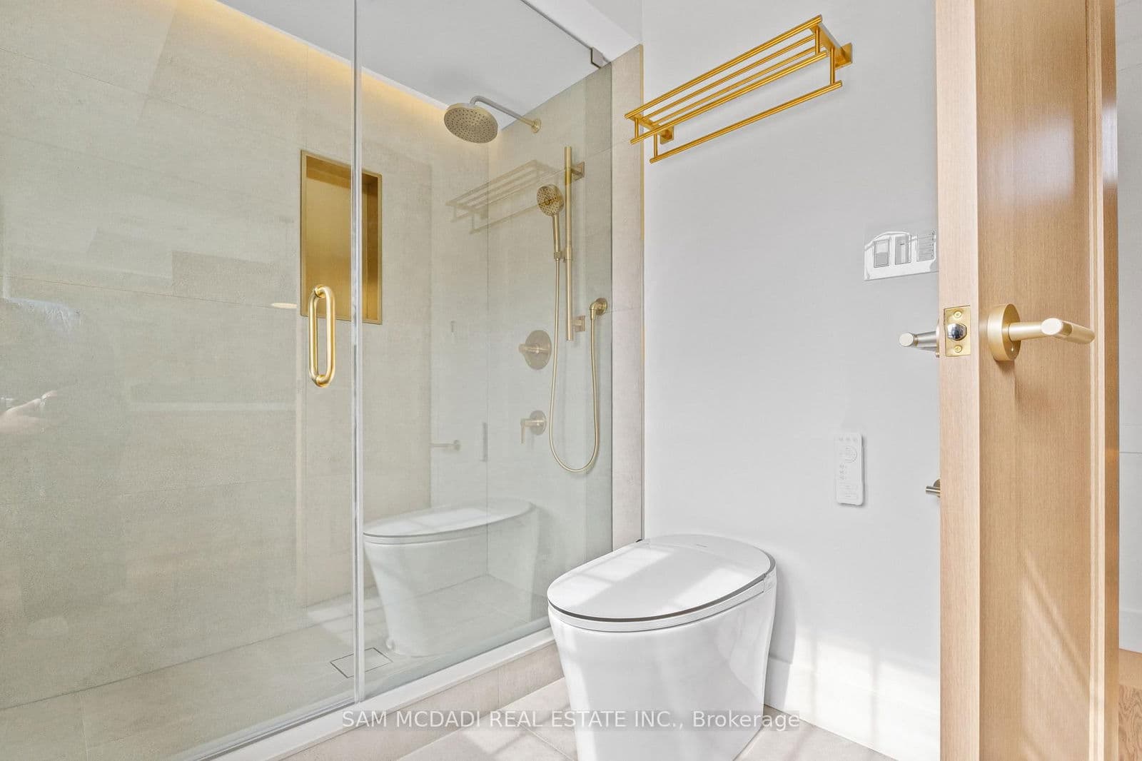 Detached at 977 Unsworth Avenue, Burlington, ON - Photo 32 - RE/MAX Garden City Realty