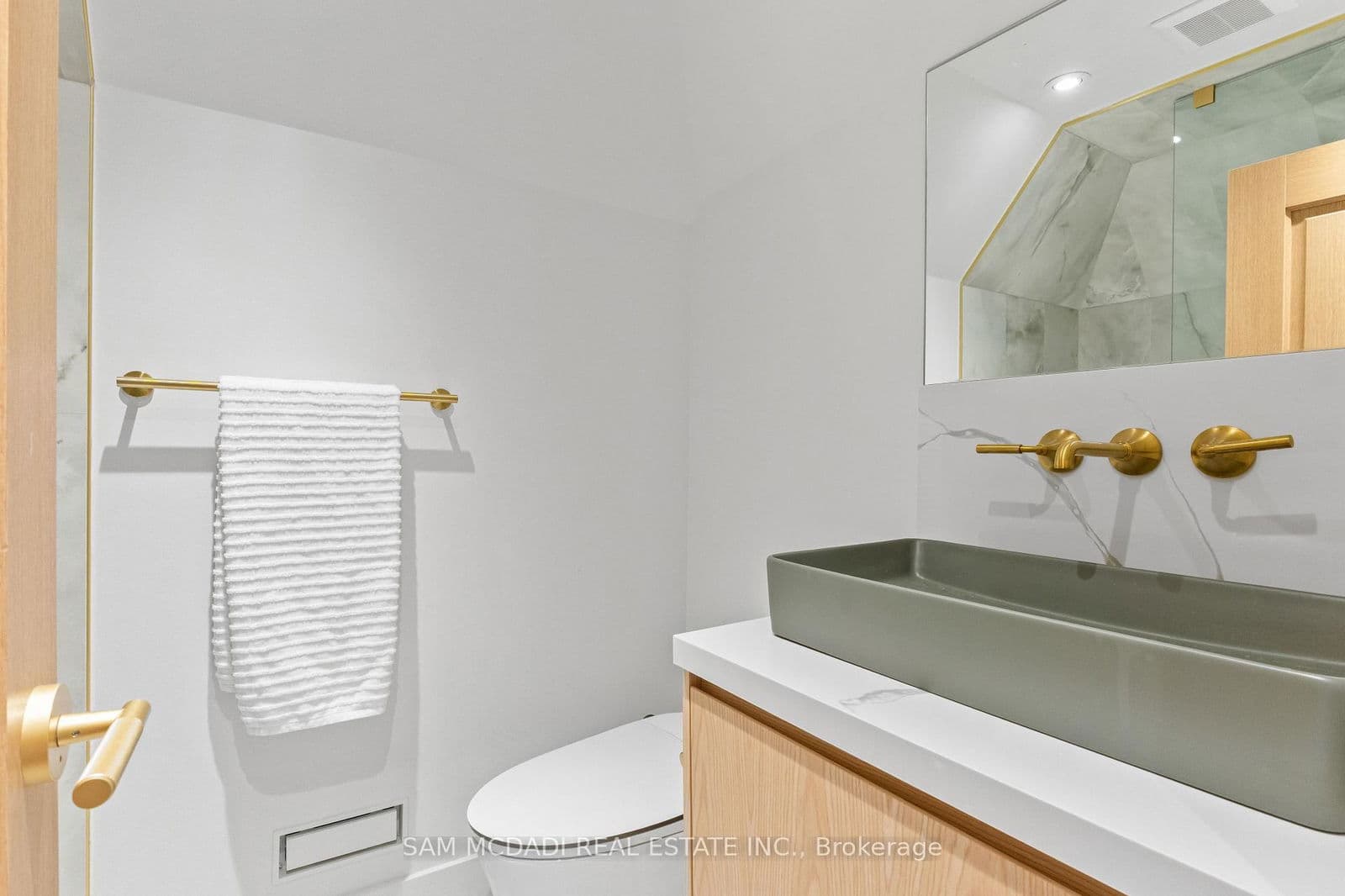 Detached at 977 Unsworth Avenue, Burlington, ON - Photo 38 - RE/MAX Garden City Realty