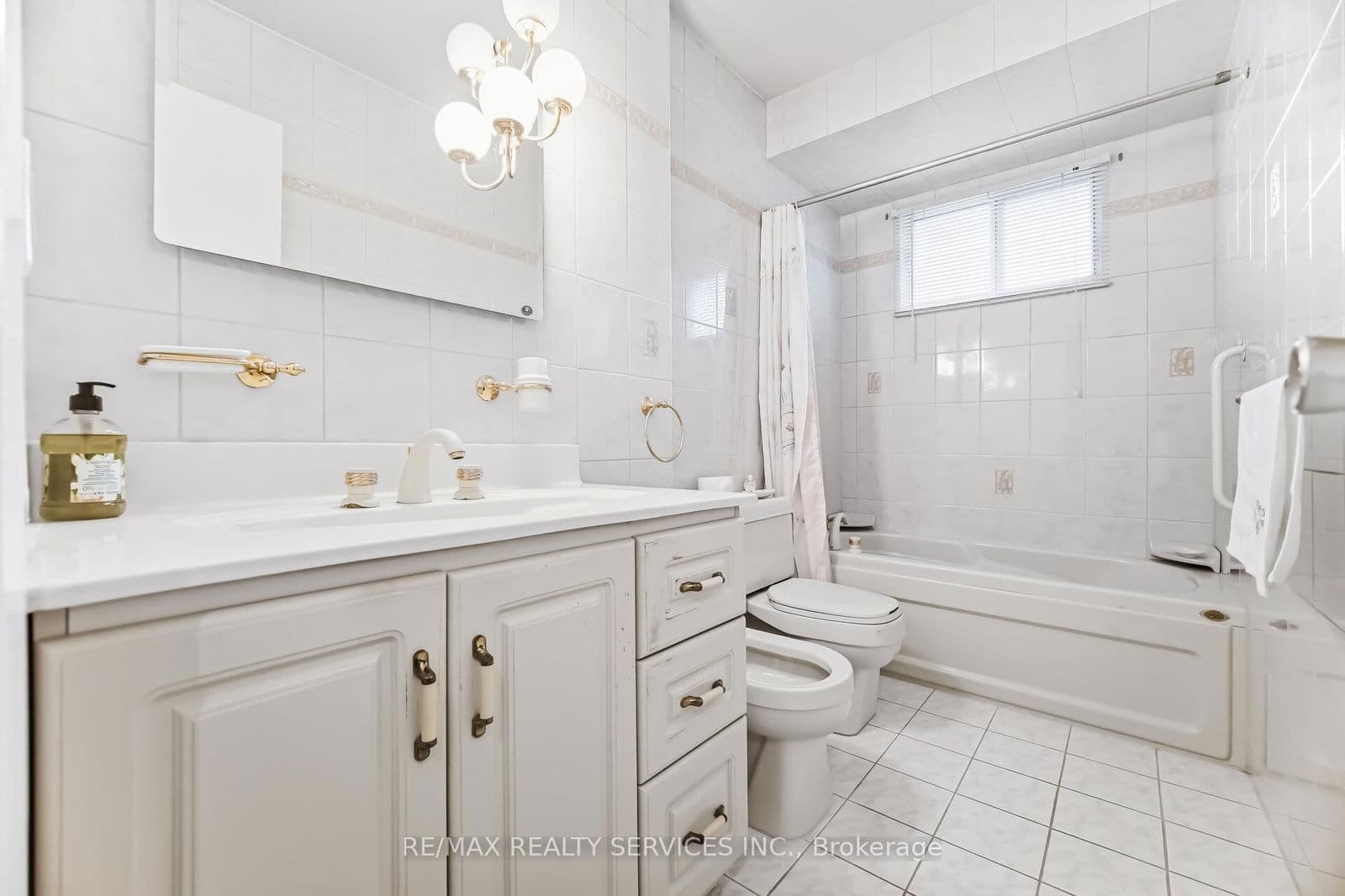 Detached at 3205 Monica Drive, Mississauga, ON - Photo 16 - RE/MAX Garden City Realty