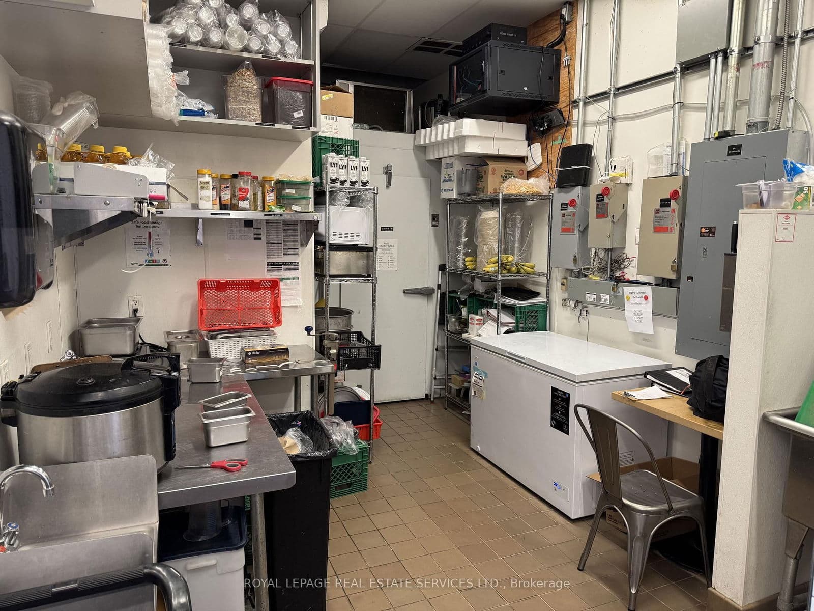 Sale Of Business at 330 DUNDAS Street, Oakville, ON - Photo 7 - RE/MAX Garden City Realty