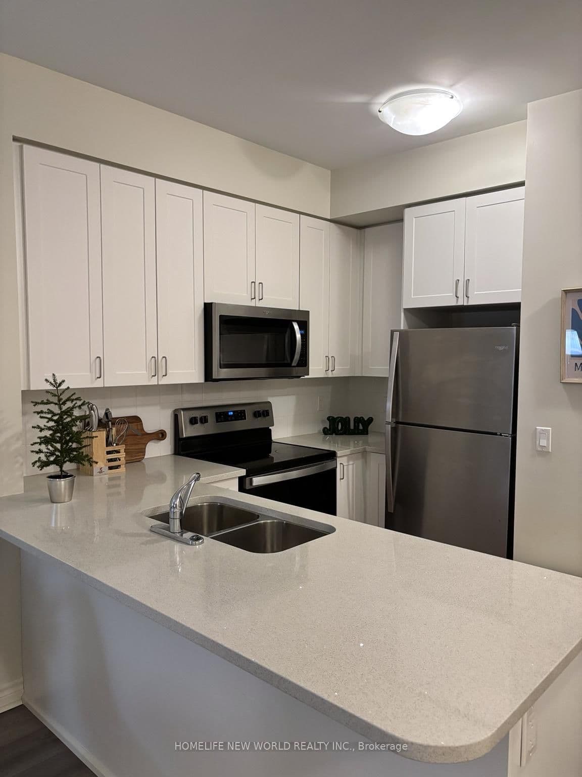 Condo Apartment at 912- 349 Rathburn Road, Mississauga, ON - Photo 1 - RE/MAX Garden City Realty