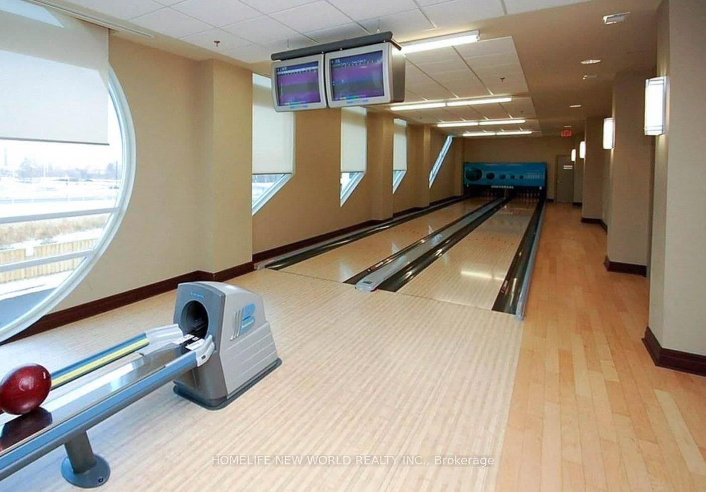 Condo Apartment at 912- 349 Rathburn Road, Mississauga, ON - Photo 9 - RE/MAX Garden City Realty