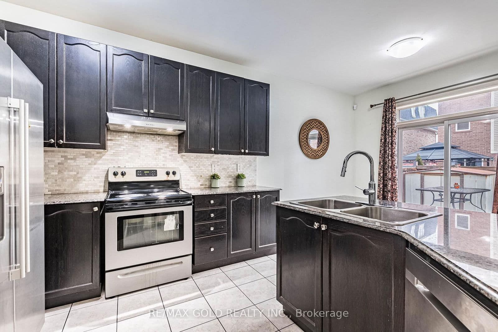 Semi-Detached at 49 Baby Pointe Trail, Brampton, ON - Photo 19 - RE/MAX Garden City Realty