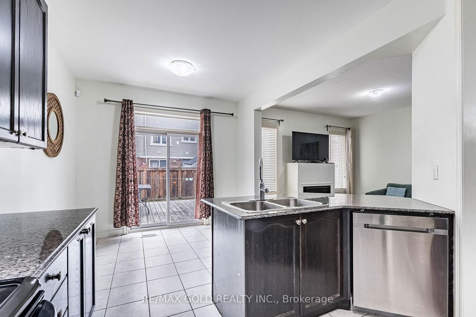 Semi-Detached at 49 Baby Pointe Trail, Brampton, ON - Photo 21 - RE/MAX Garden City Realty