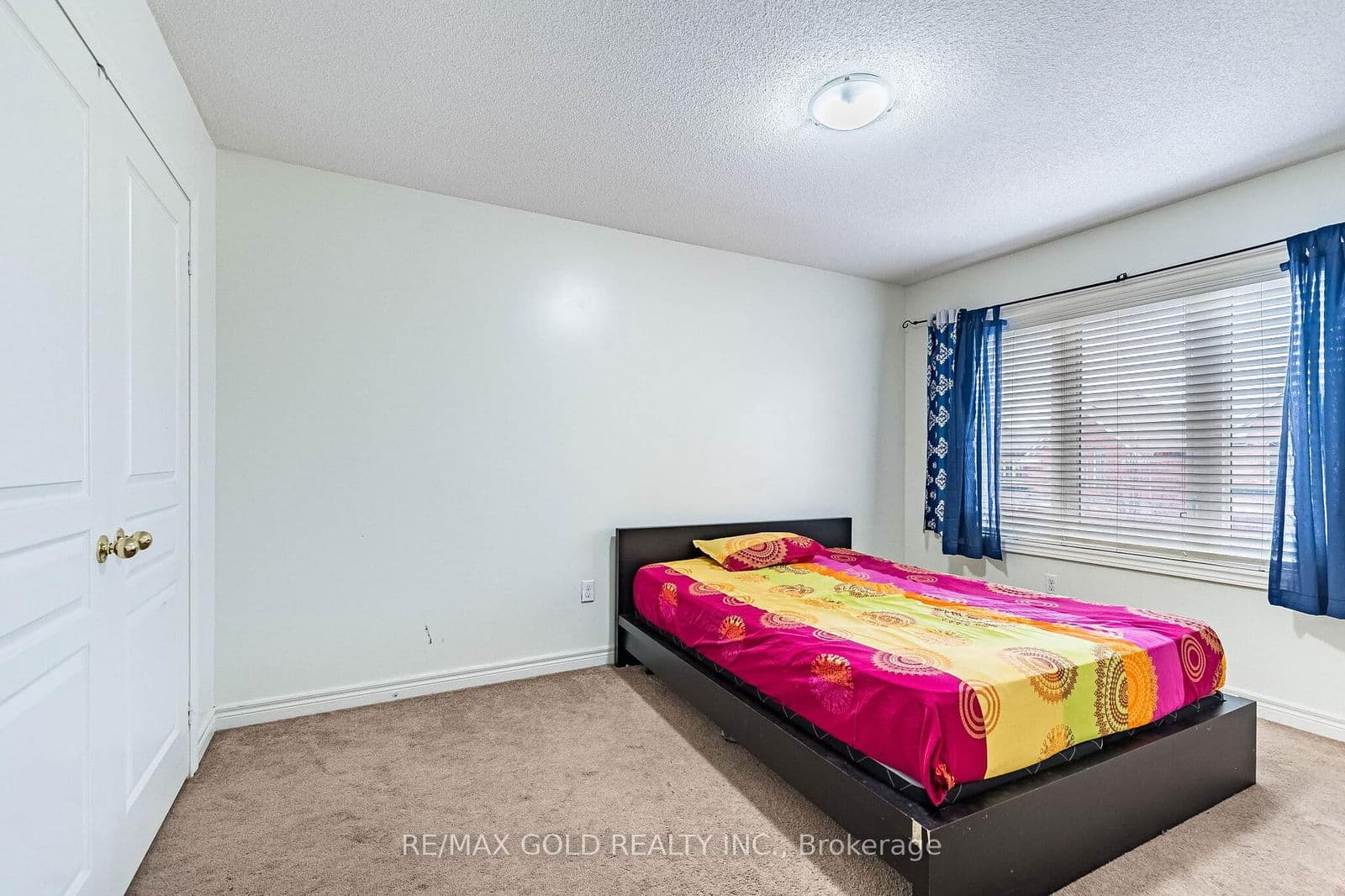 Semi-Detached at 49 Baby Pointe Trail, Brampton, ON - Photo 33 - RE/MAX Garden City Realty