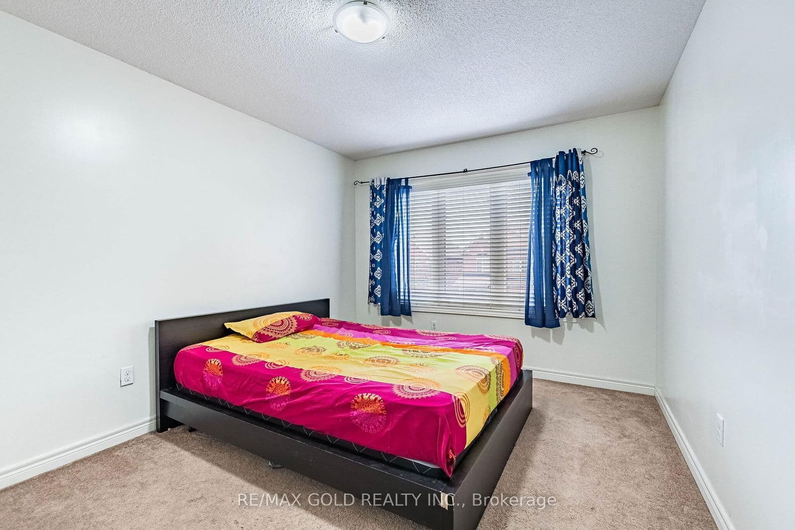 Semi-Detached at 49 Baby Pointe Trail, Brampton, ON - Photo 34 - RE/MAX Garden City Realty