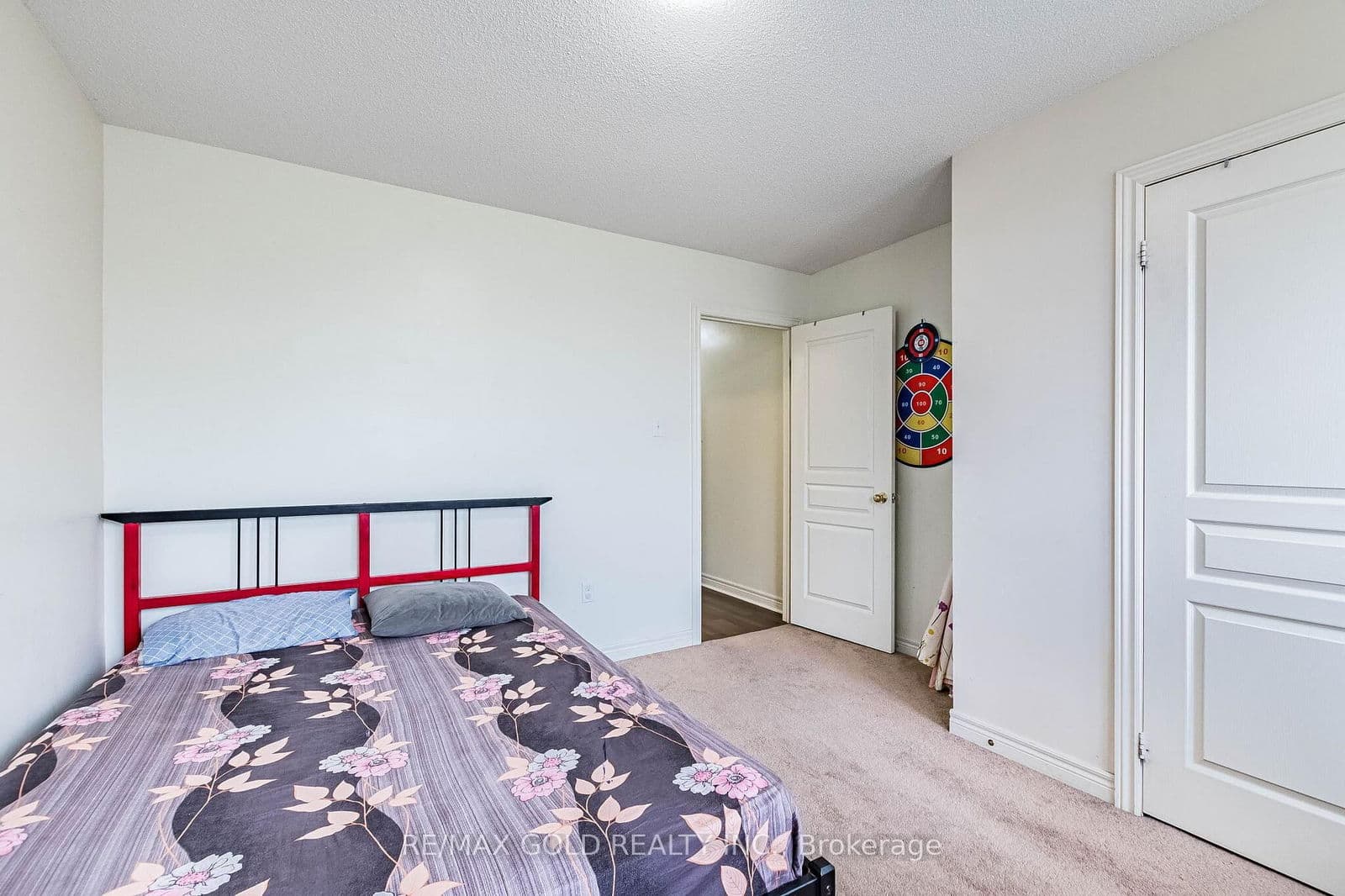 Semi-Detached at 49 Baby Pointe Trail, Brampton, ON - Photo 38 - RE/MAX Garden City Realty