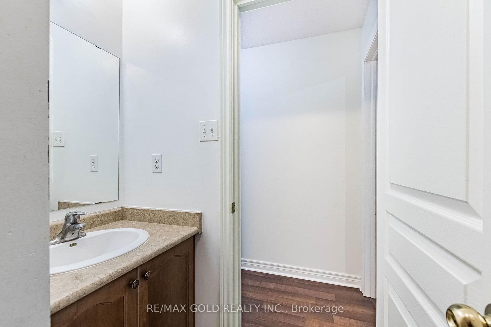 Semi-Detached at 49 Baby Pointe Trail, Brampton, ON - Photo 43 - RE/MAX Garden City Realty