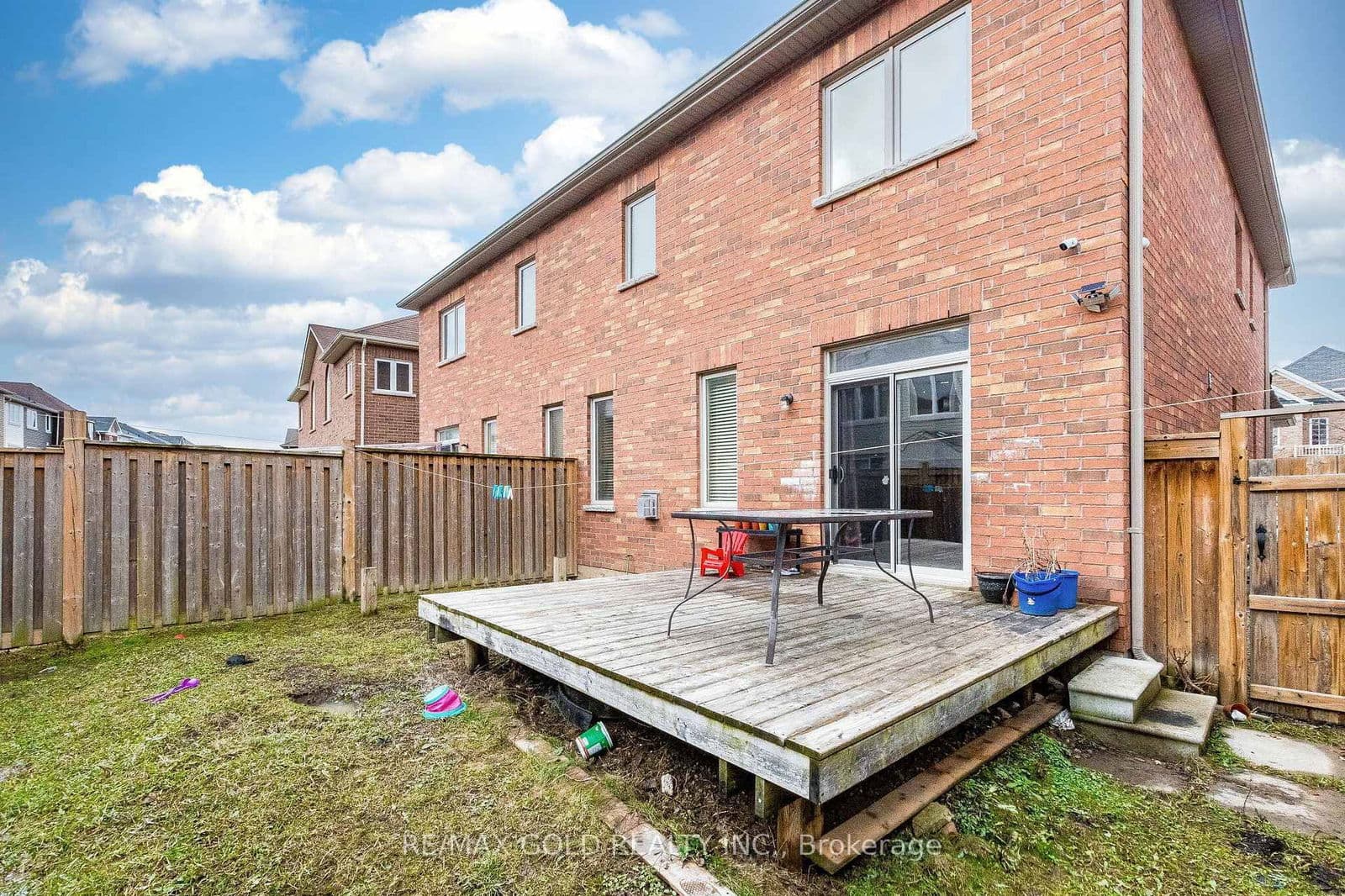 Semi-Detached at 49 Baby Pointe Trail, Brampton, ON - Photo 49 - RE/MAX Garden City Realty