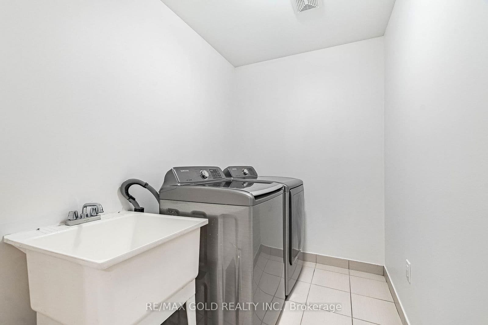 Detached at 44 Roulette Crescent, Brampton, ON - Photo 31 - RE/MAX Garden City Realty