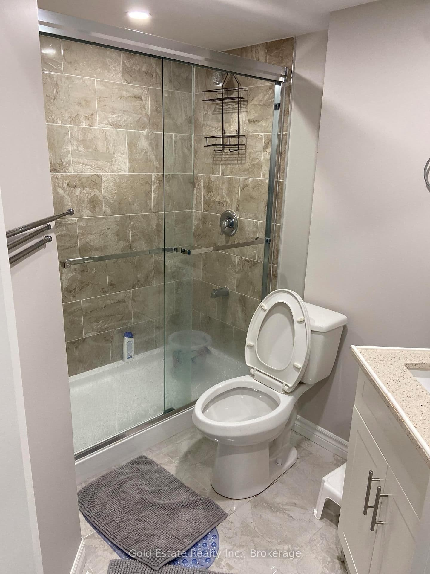 Detached at Lower- 3158 Baytree Court, Mississauga, ON - Photo 7 - RE/MAX Garden City Realty