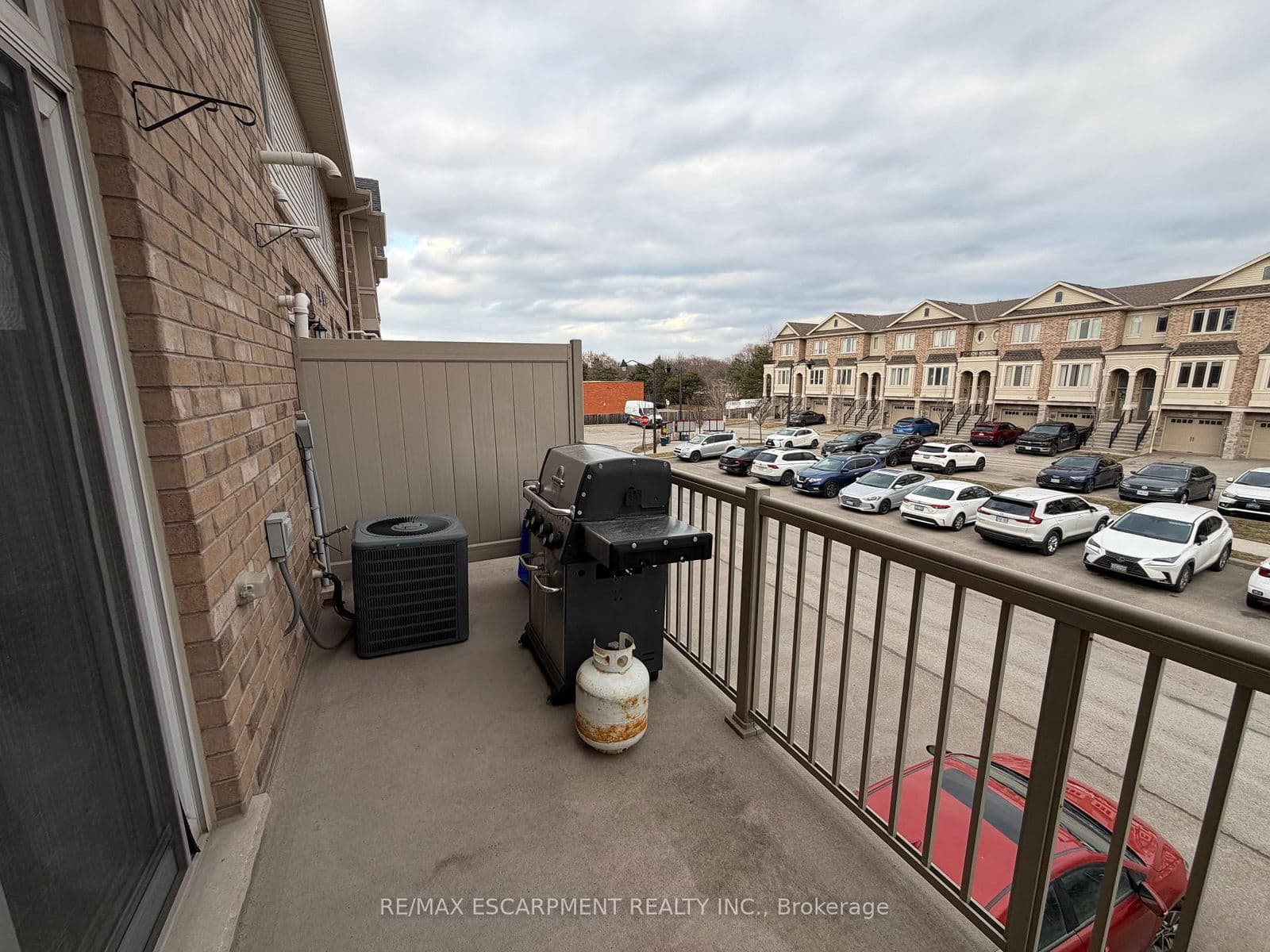 Condo Townhouse at 4165 Palermo Common, Burlington, ON - Photo 6 - RE/MAX Garden City Realty