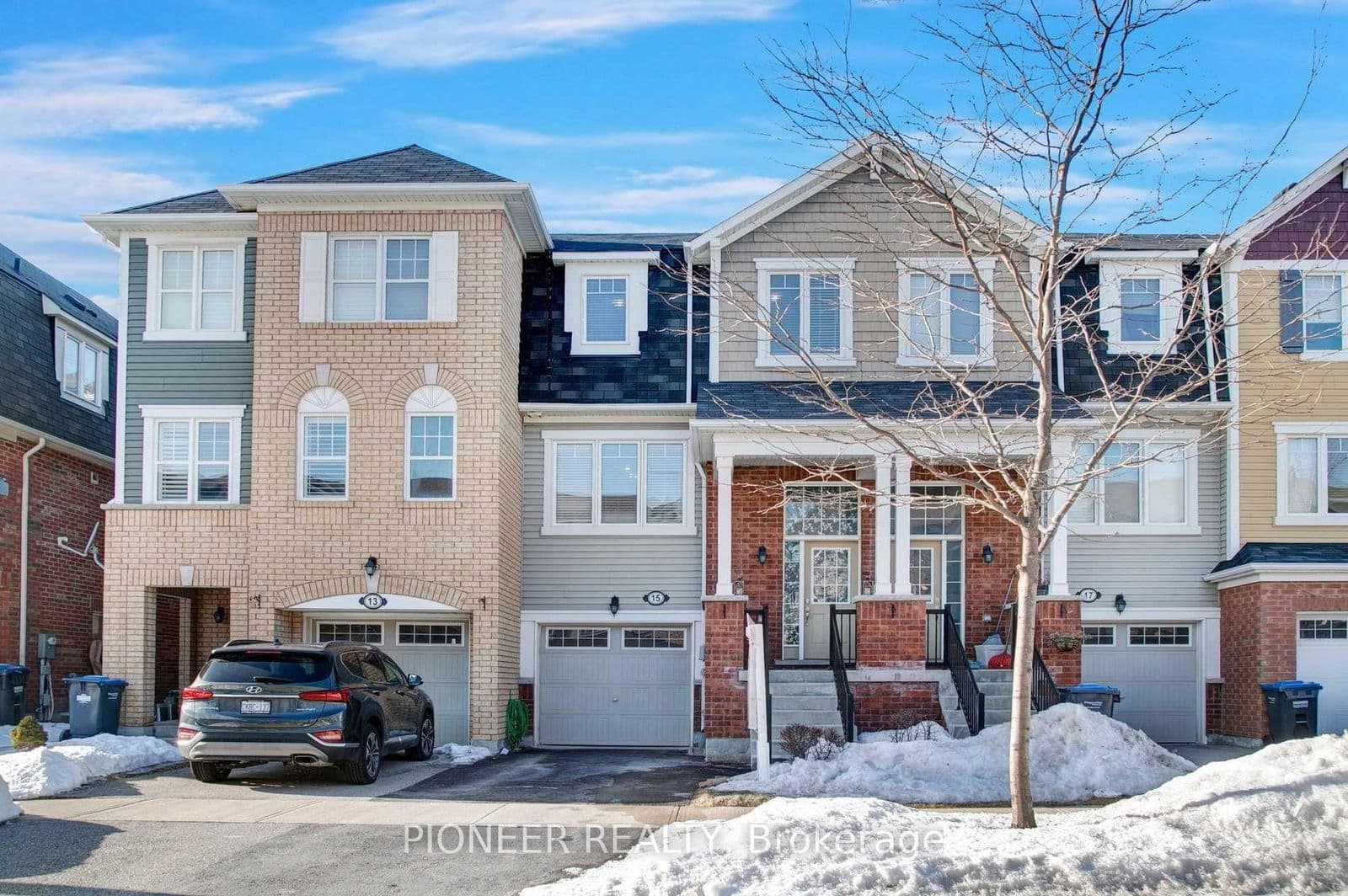Att/Row/Townhouse at 15 Colonel Frank Ching Crescent, Brampton, ON - Photo 1 - RE/MAX Garden City Realty